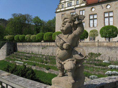 Schloss Weikersheim bei Busrundfahrt Romantische Straße